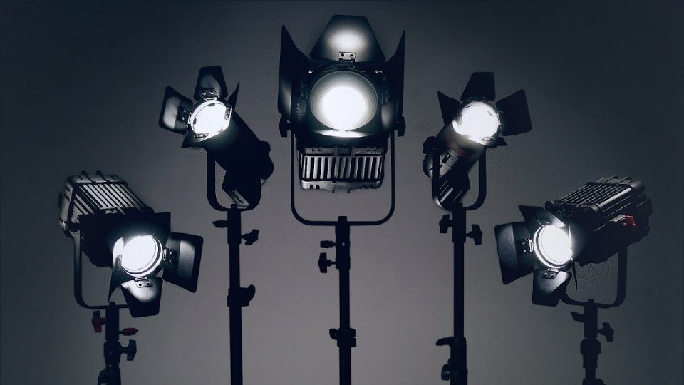đèn fresnel