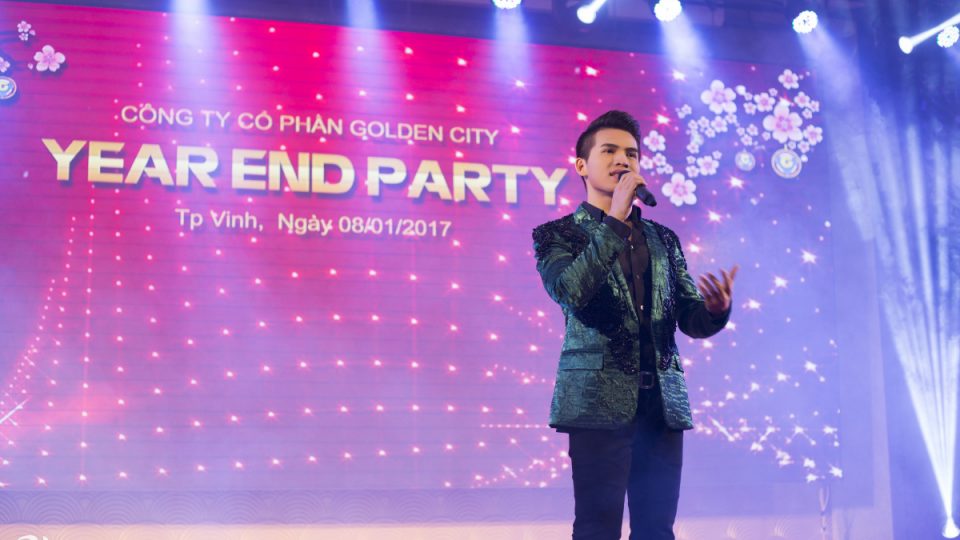 sai-lam-khi-to-chuc-year-end-party